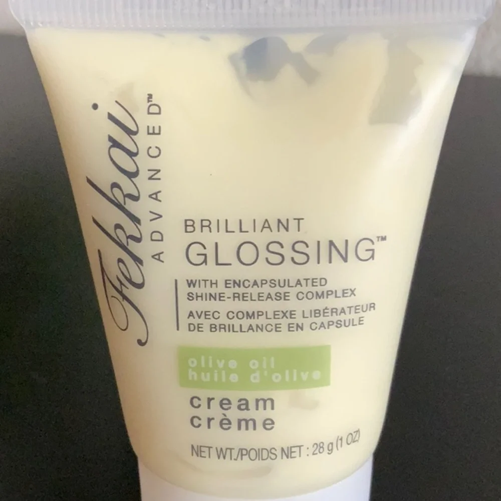 Fekkai Advanced Brilliant Glossing with Olive Oil Hair Cream. - Picture 3 of 4
